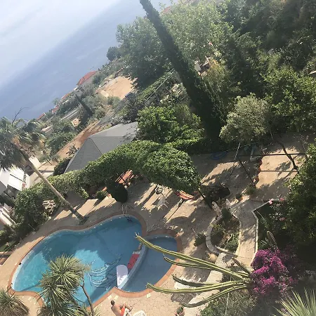 La'mer Hotel 4*